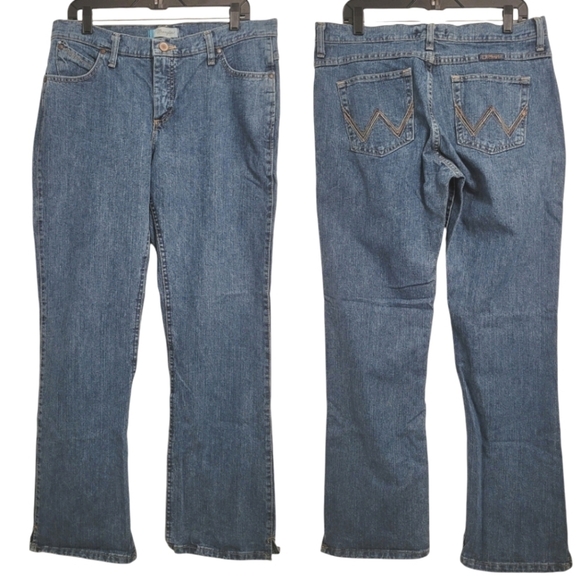 Wrangler Denim - Wrangler Cowgirl Cut Classic Blue Denim Women's Jeans 11/12X32 western rodeo